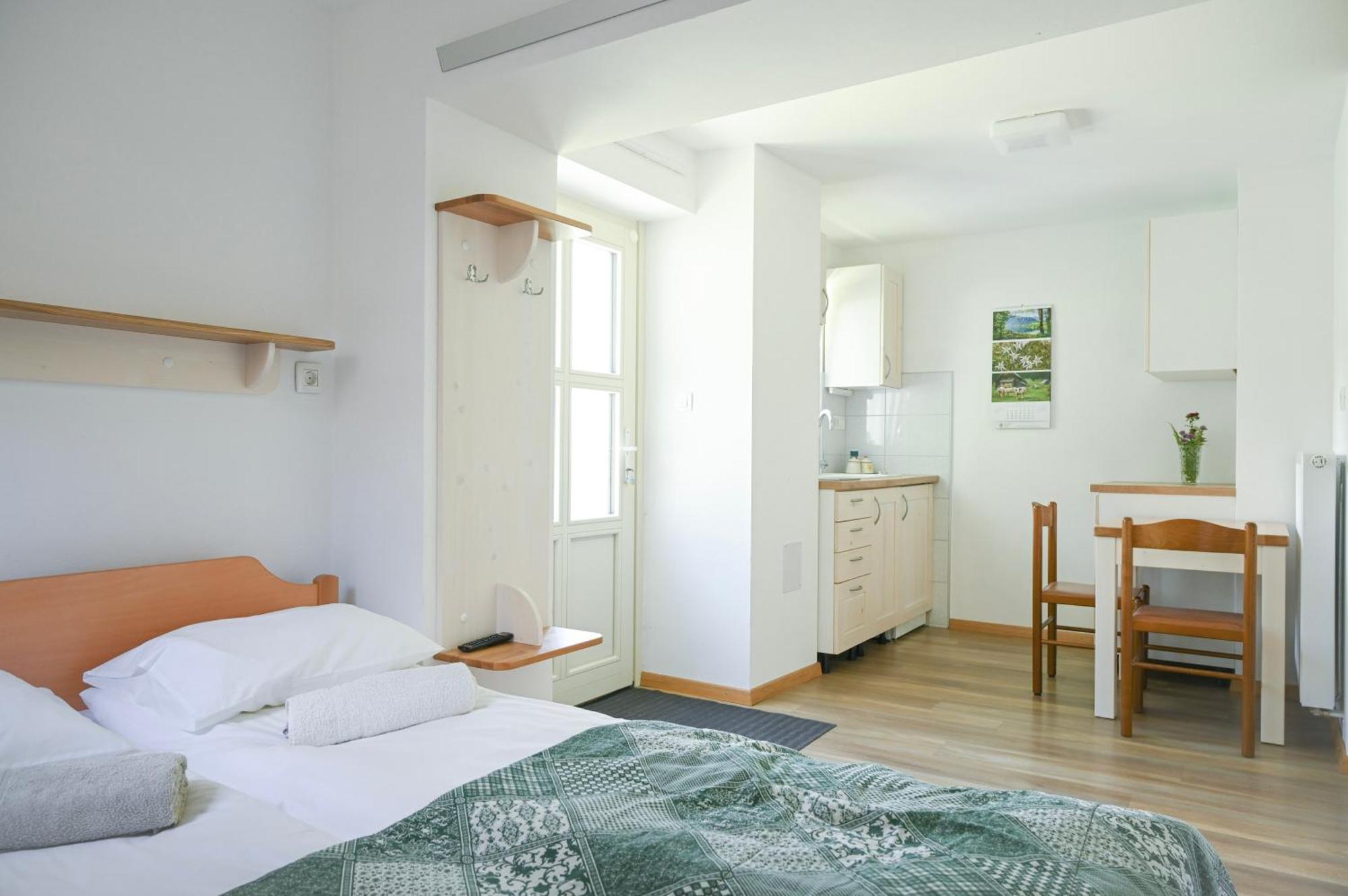 Apartma Pri Bizjaku Bohinji-tó Kültér fotó